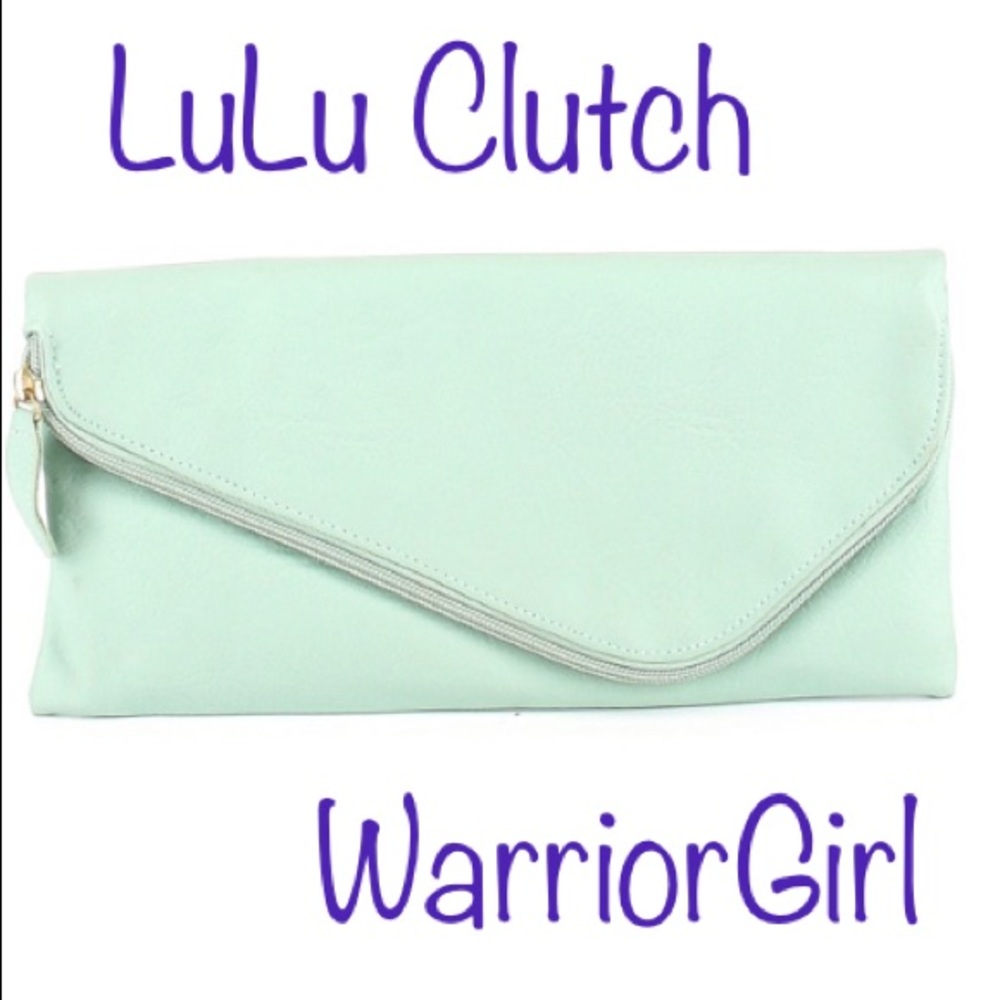 LuluLemon Nordstrom’s Mint Green Cluth Crossover